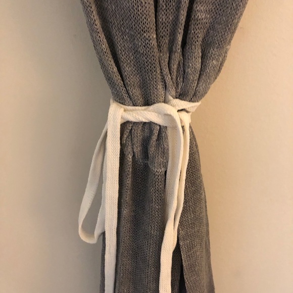 Sarah pacini linen wrap top.  One size - Picture 12 of 13